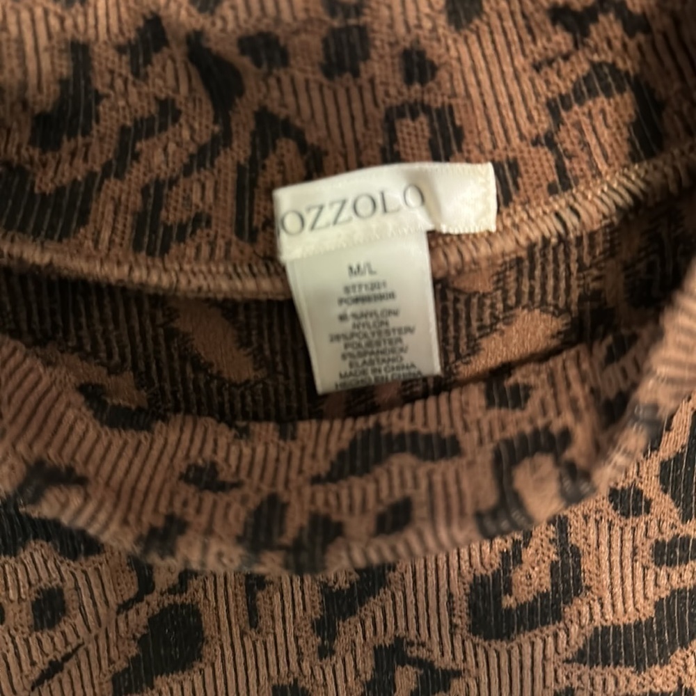 BOZZOLO Mock Neck Womens Crop Top - Picture 5 of 5